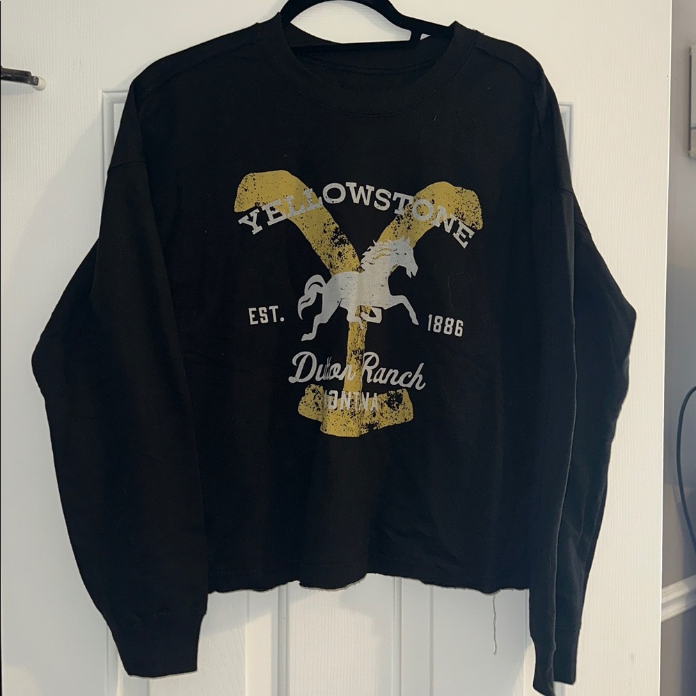 Black Yellowstone Graphic Crewneck